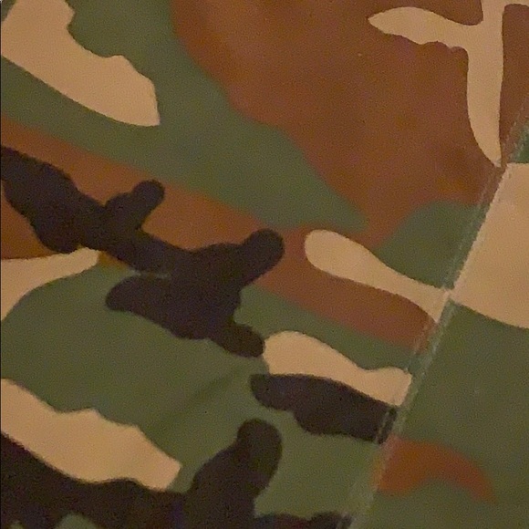 Meet your Posher, Diana - Picture 1 of 1